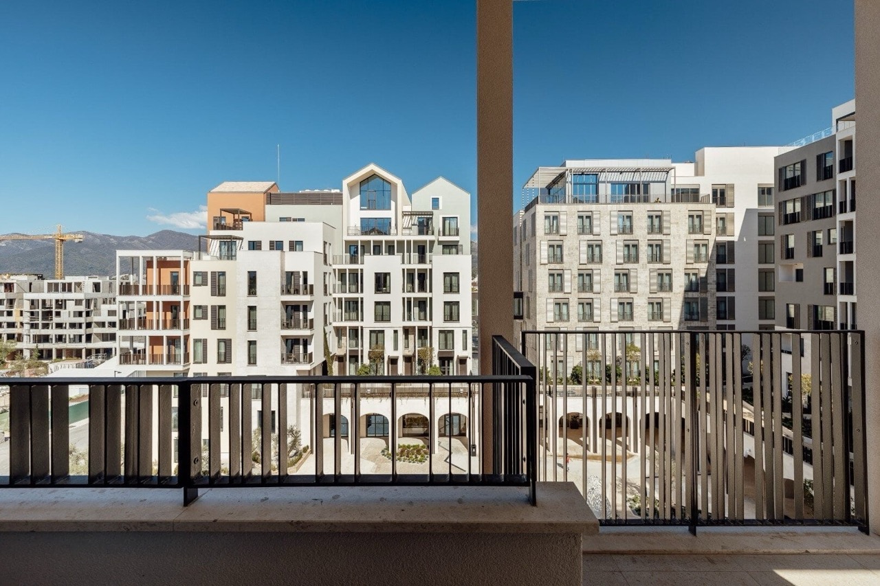 Квартира в Тивате, Черногория, 68 м² - фото 10