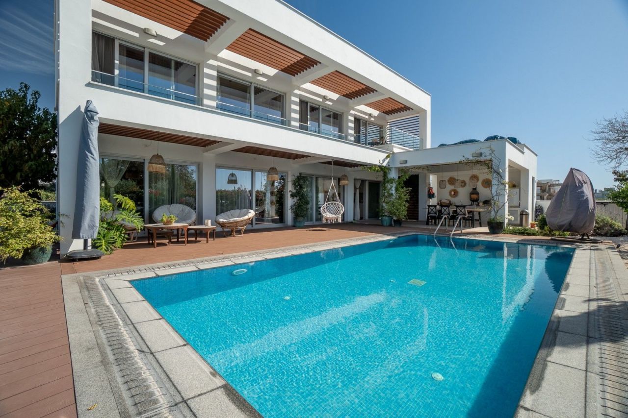 Вилла в Пафосе, Кипр, 329 м² - фото 1