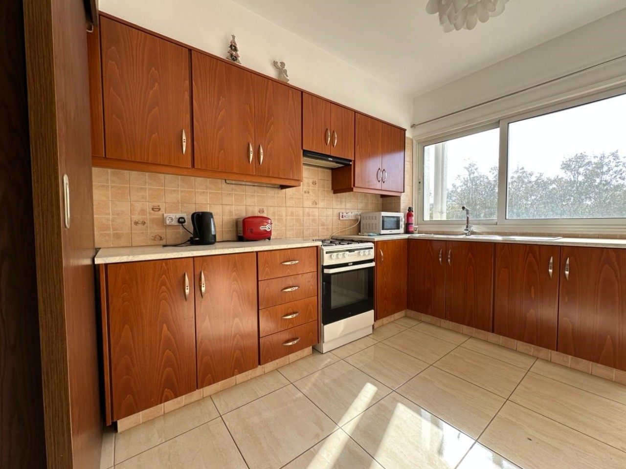 Апартаменты в Ларнаке, Кипр, 88 м² - фото 4