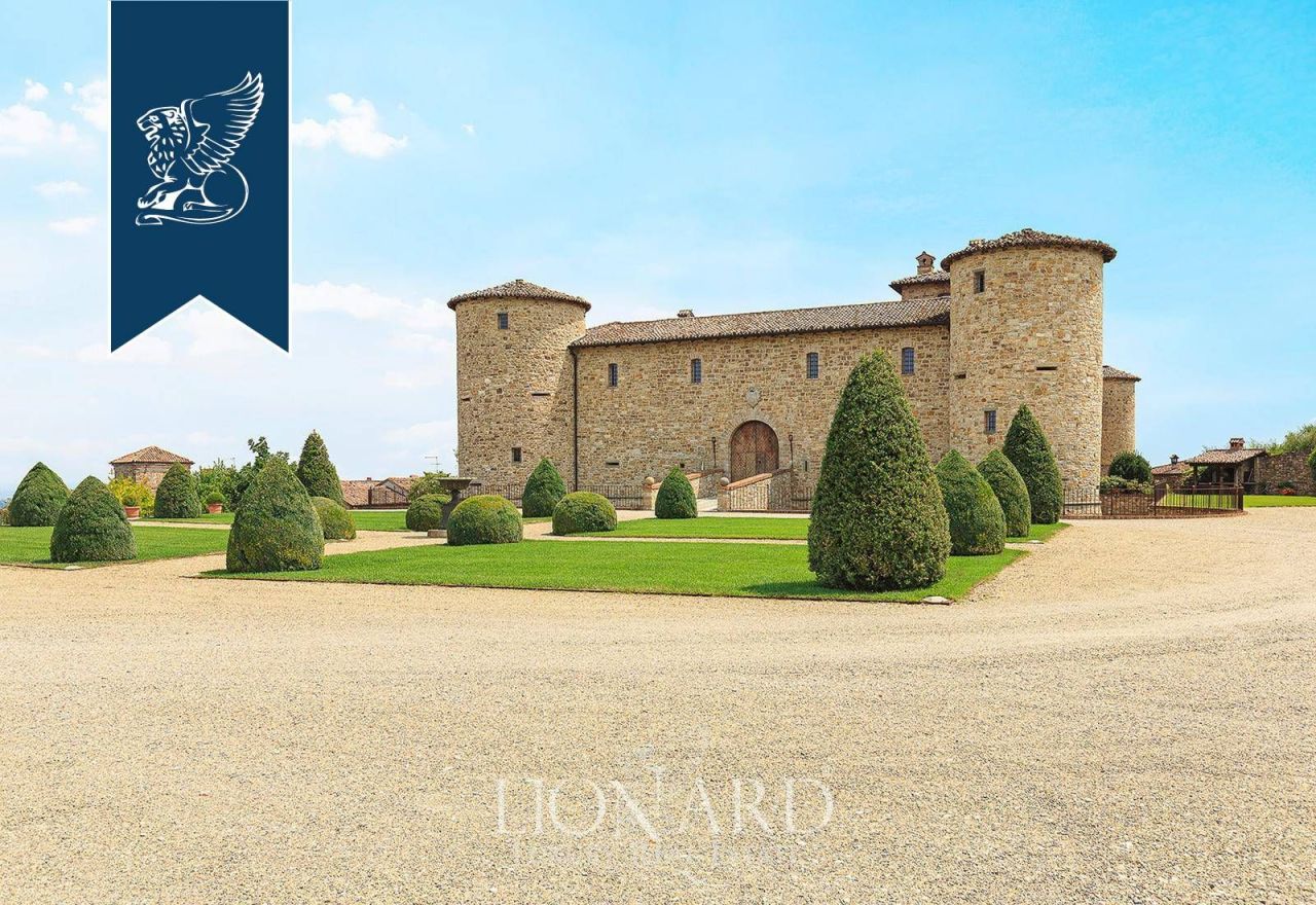 Замок в Пьяченце, Италия, 4 000 м² - фото 11