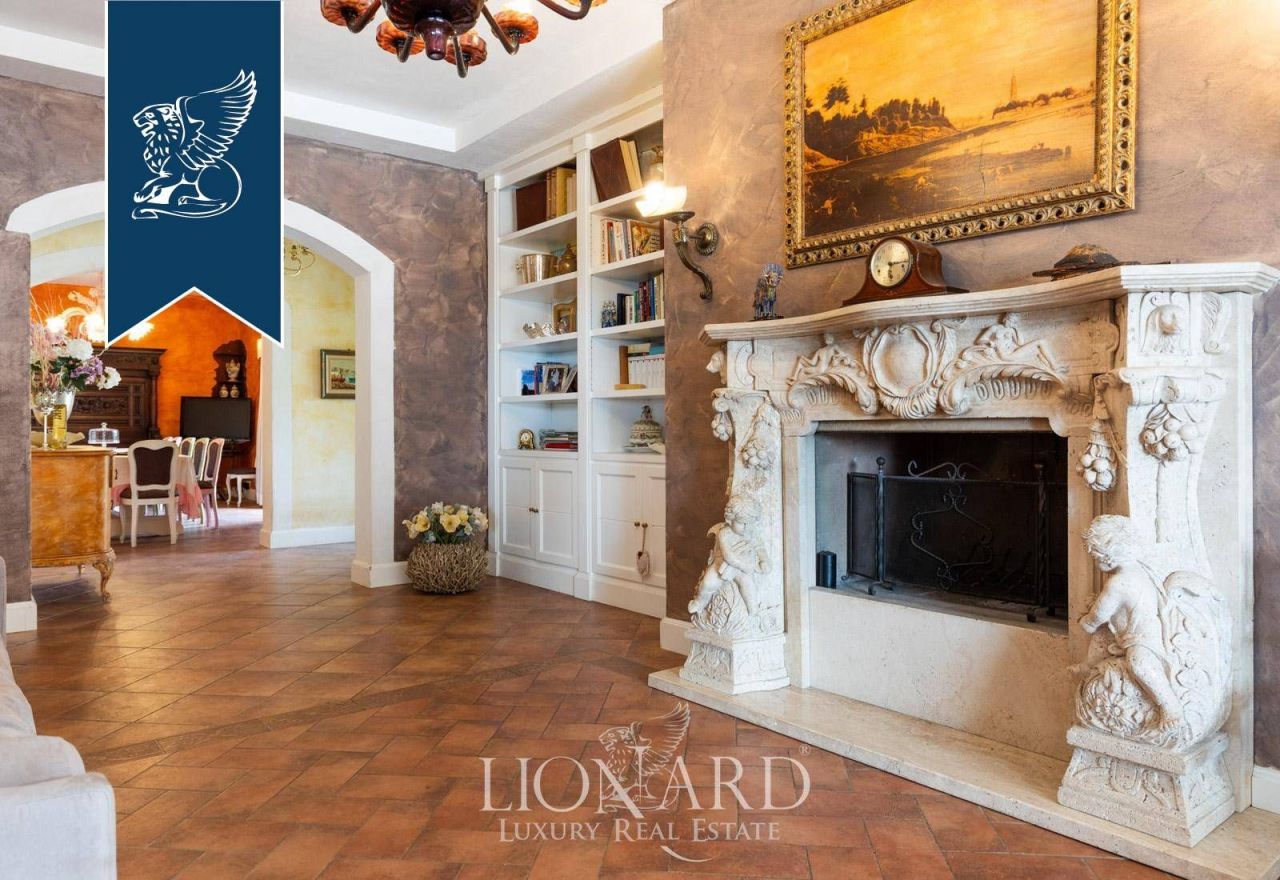 Вилла в Риме, Италия, 3 200 м² - фото 12