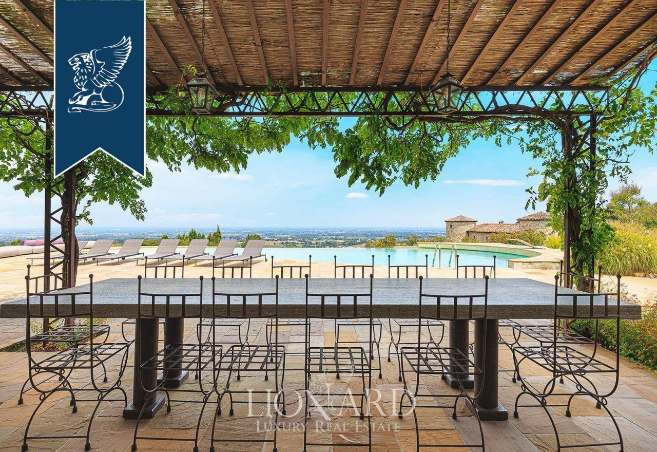 Замок в Пьяченце, Италия, 4 000 м² - фото 14