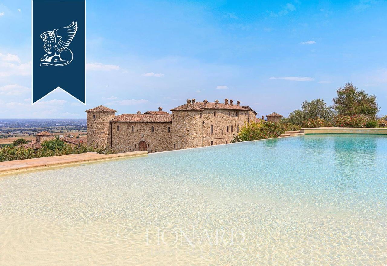 Замок в Пьяченце, Италия, 4 000 м² - фото 16