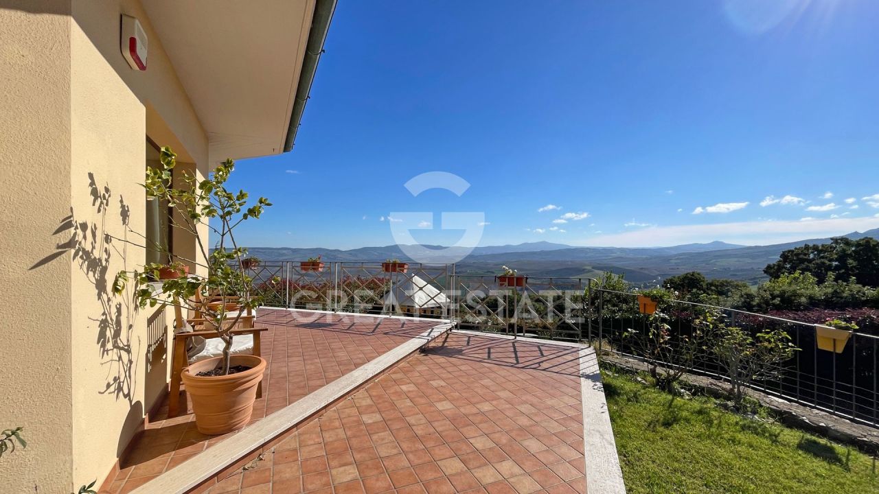 Таунхаус Castiglione d'Orcia, Италия, 207.95 м² - фото 2