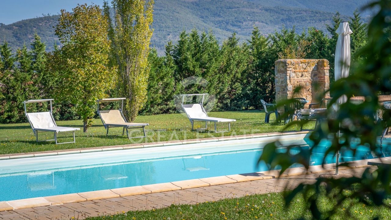 Дом в Кортоне, Италия, 411 м² - фото 5