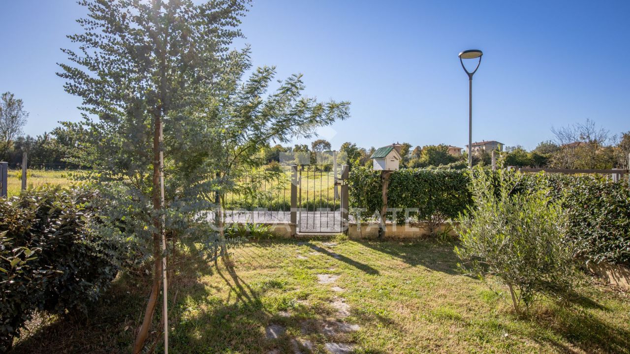 Вилла в Туоро-суль-Тразимено, Италия, 92.1 м² - фото 7