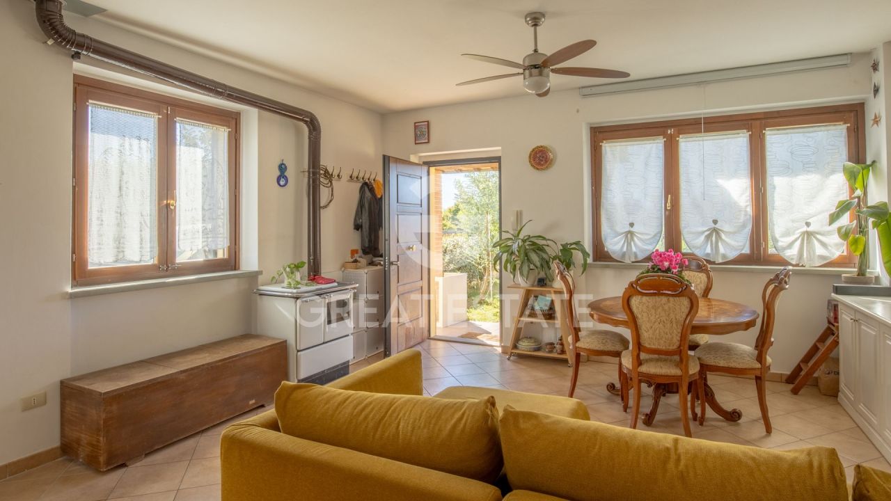 Вилла в Туоро-суль-Тразимено, Италия, 92.1 м² - фото 11