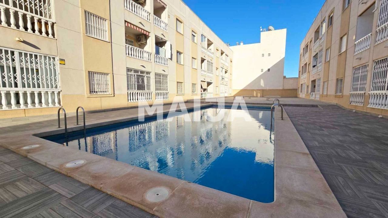 Апартаменты в Торревьехе, Испания, 53 м² - фото 1