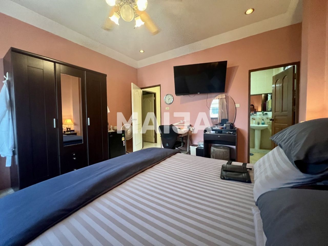 Вилла в Паттайе, Таиланд, 200 м² - фото 18