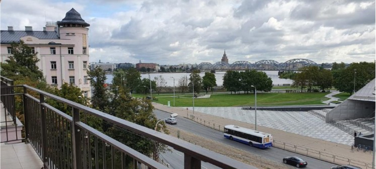 Доходный дом в Риге, Латвия, 983 м² - фото 2