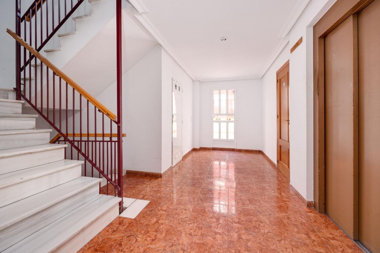 Квартира в Торревьехе, Испания, 59 м² - фото 13