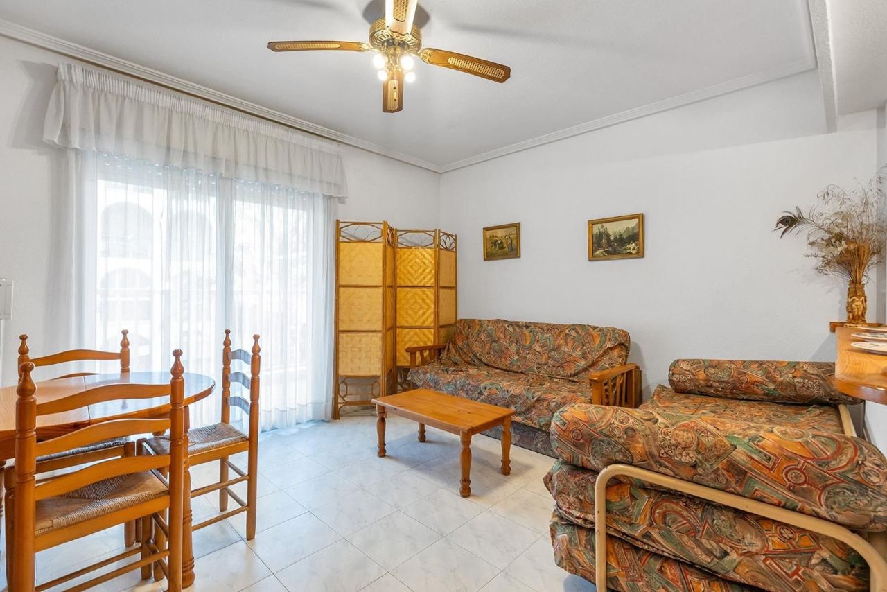 Квартира в Торревьехе, Испания, 60 м² - фото 2