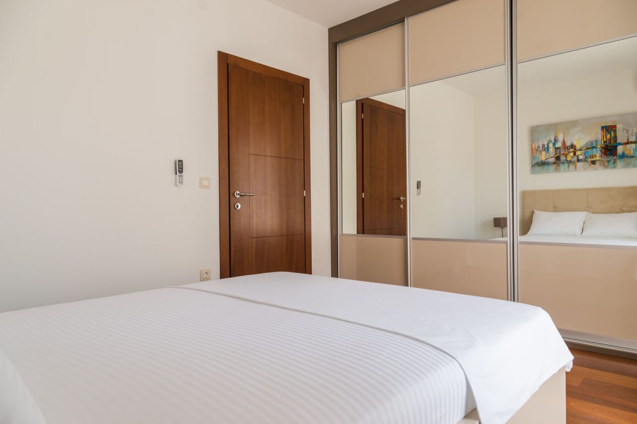 Квартира в Будве, Черногория, 95 м² - фото 13