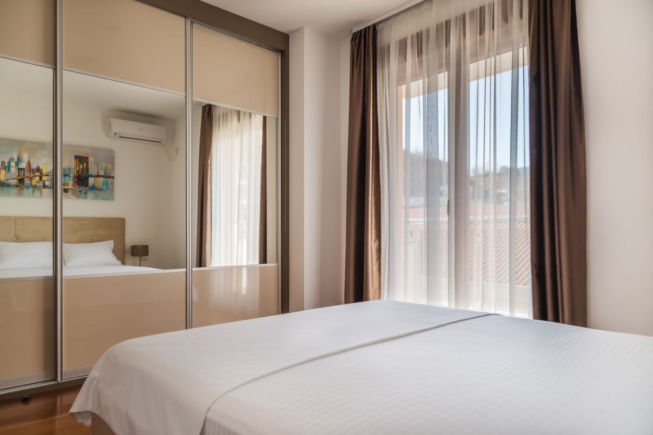 Квартира в Будве, Черногория, 95 м² - фото 16