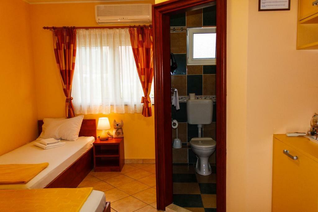 Офис в Херцег-Нови, Черногория, 479 м² - фото 5