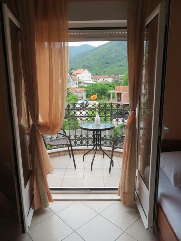 Офис в Херцег-Нови, Черногория, 479 м² - фото 9