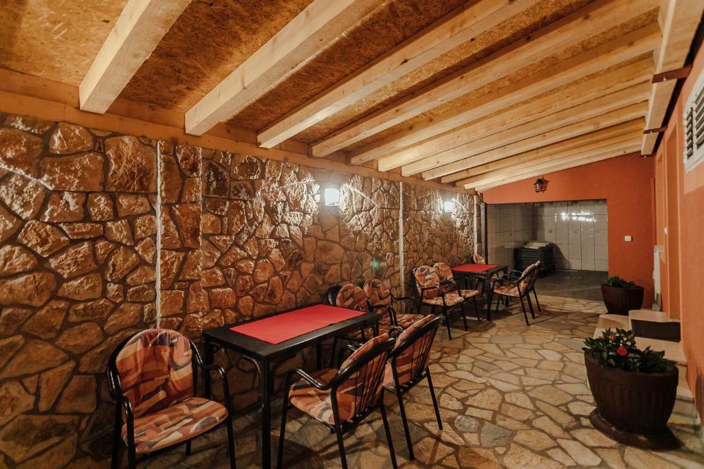 Офис в Херцег-Нови, Черногория, 479 м² - фото 18