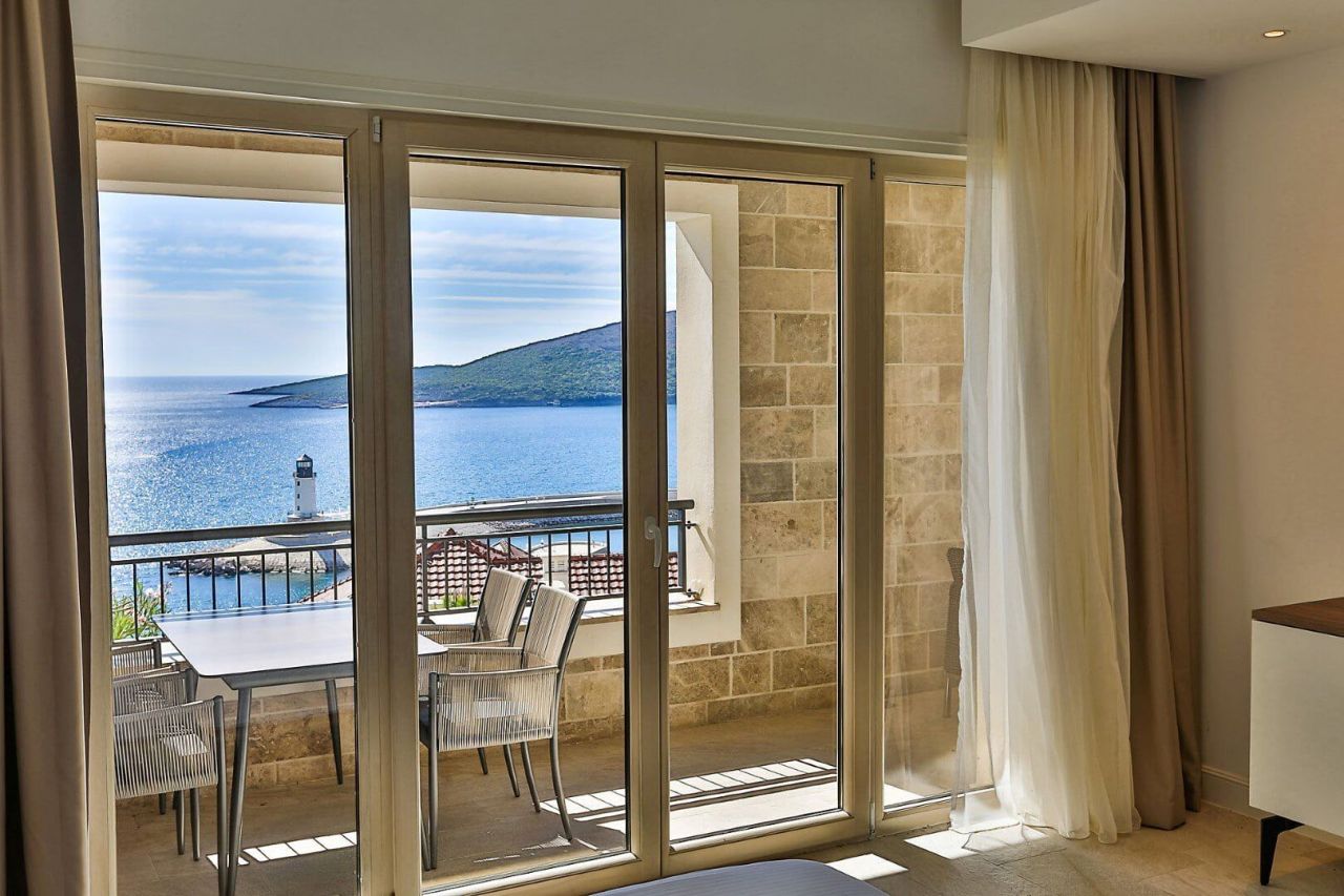 Апартаменты на полуострове Луштица, Черногория, 126 м² - фото 1