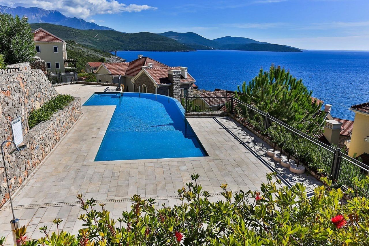 Апартаменты на полуострове Луштица, Черногория, 126 м² - фото 2