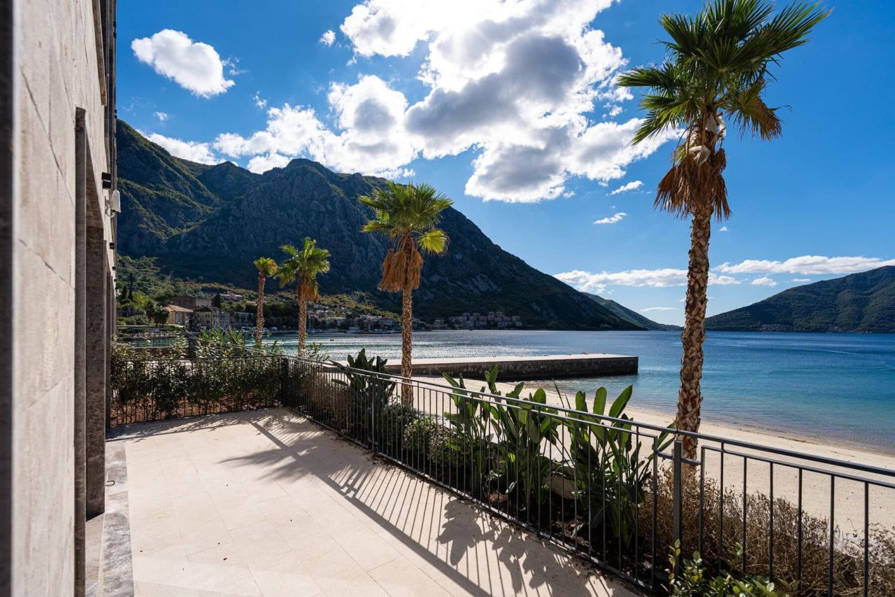 Апартаменты в Рисане, Черногория, 116 м² - фото 8