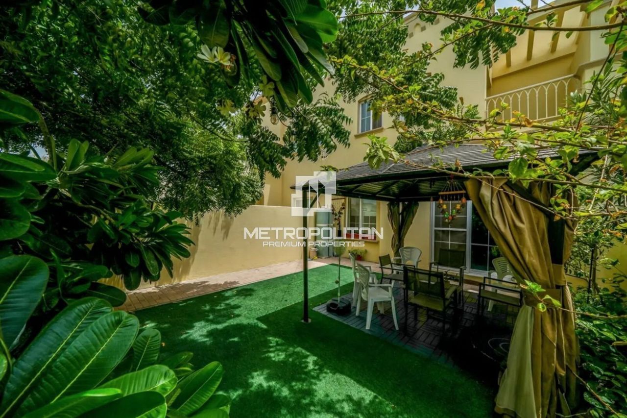 Таунхаус в Дубае, ОАЭ, 173 м² - фото 2