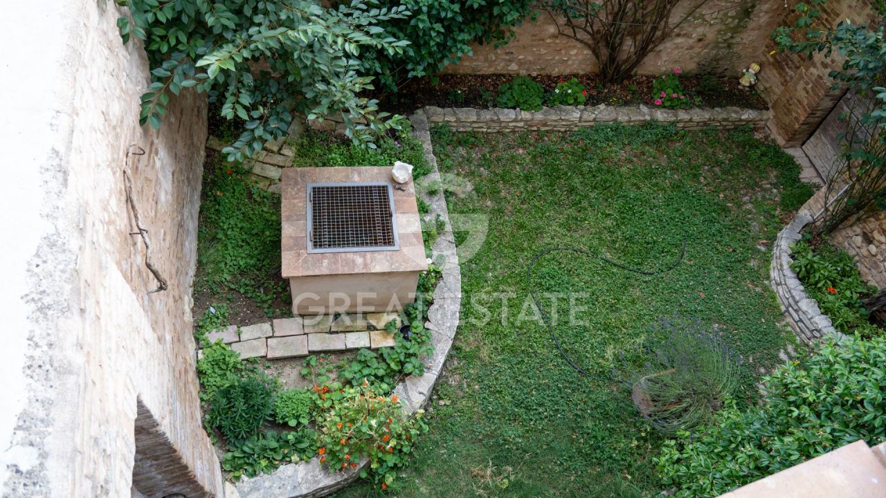 Апартаменты в Монтефалько, Италия, 187.8 м² - фото 6