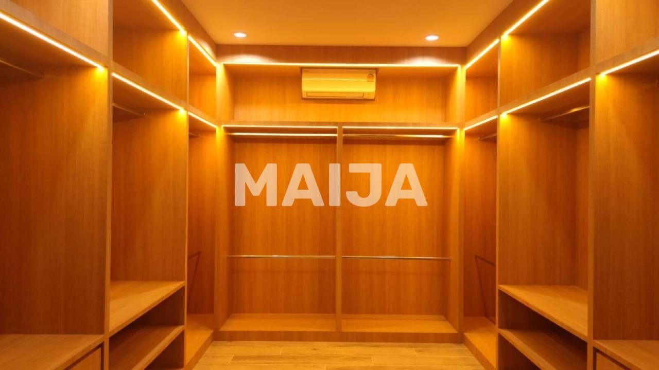 Вилла в Паттайе, Таиланд, 306 м² - фото 13