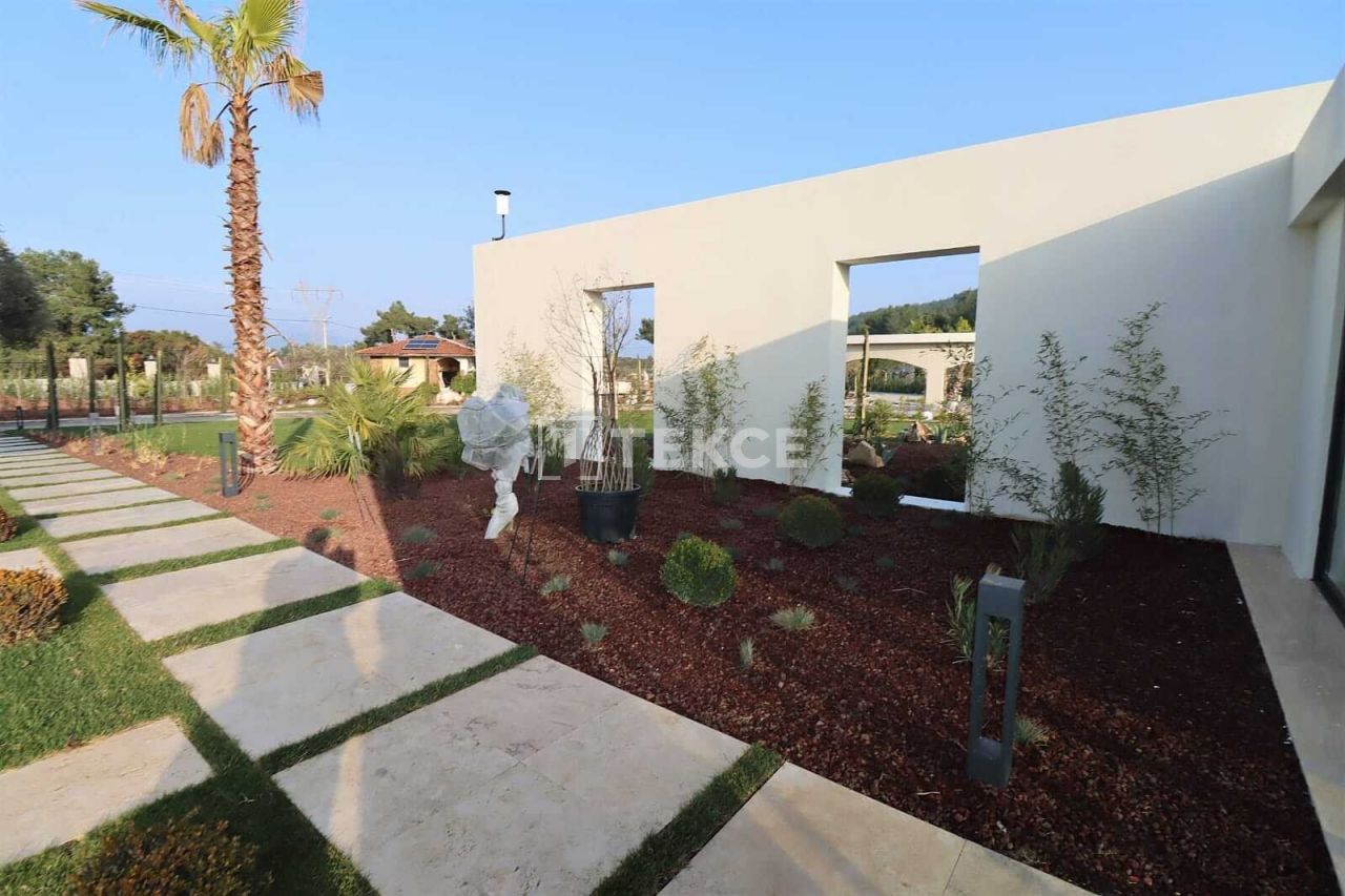 Апартаменты в Кушадасы, Турция, 800 м² - фото 16