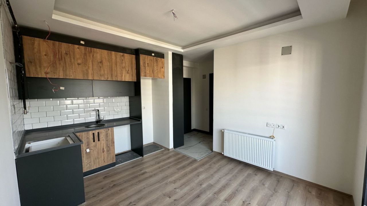 Квартира в Мерсине, Турция, 60 м² - фото 1