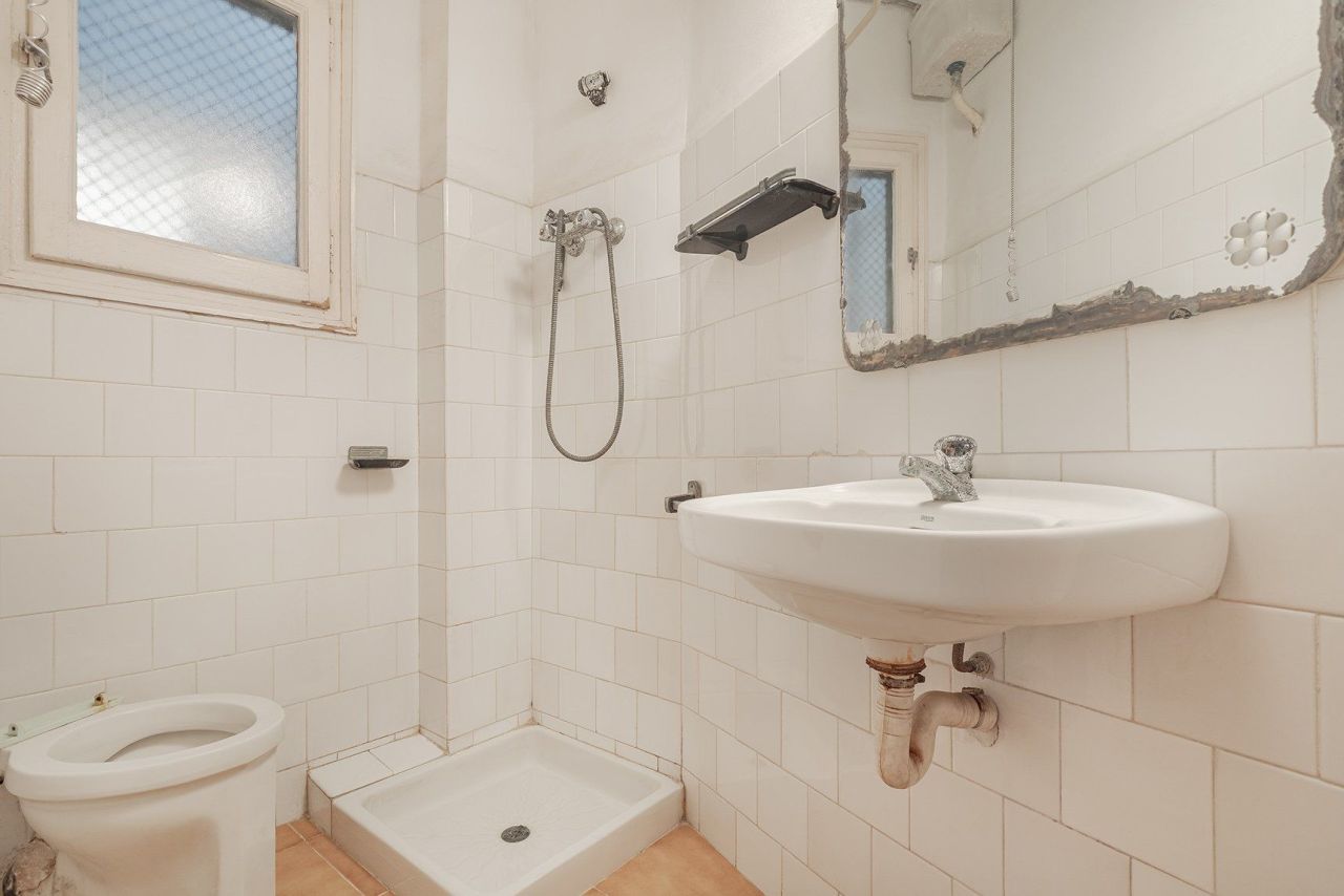 Квартира в Барселоне, Испания, 178 м² - фото 8