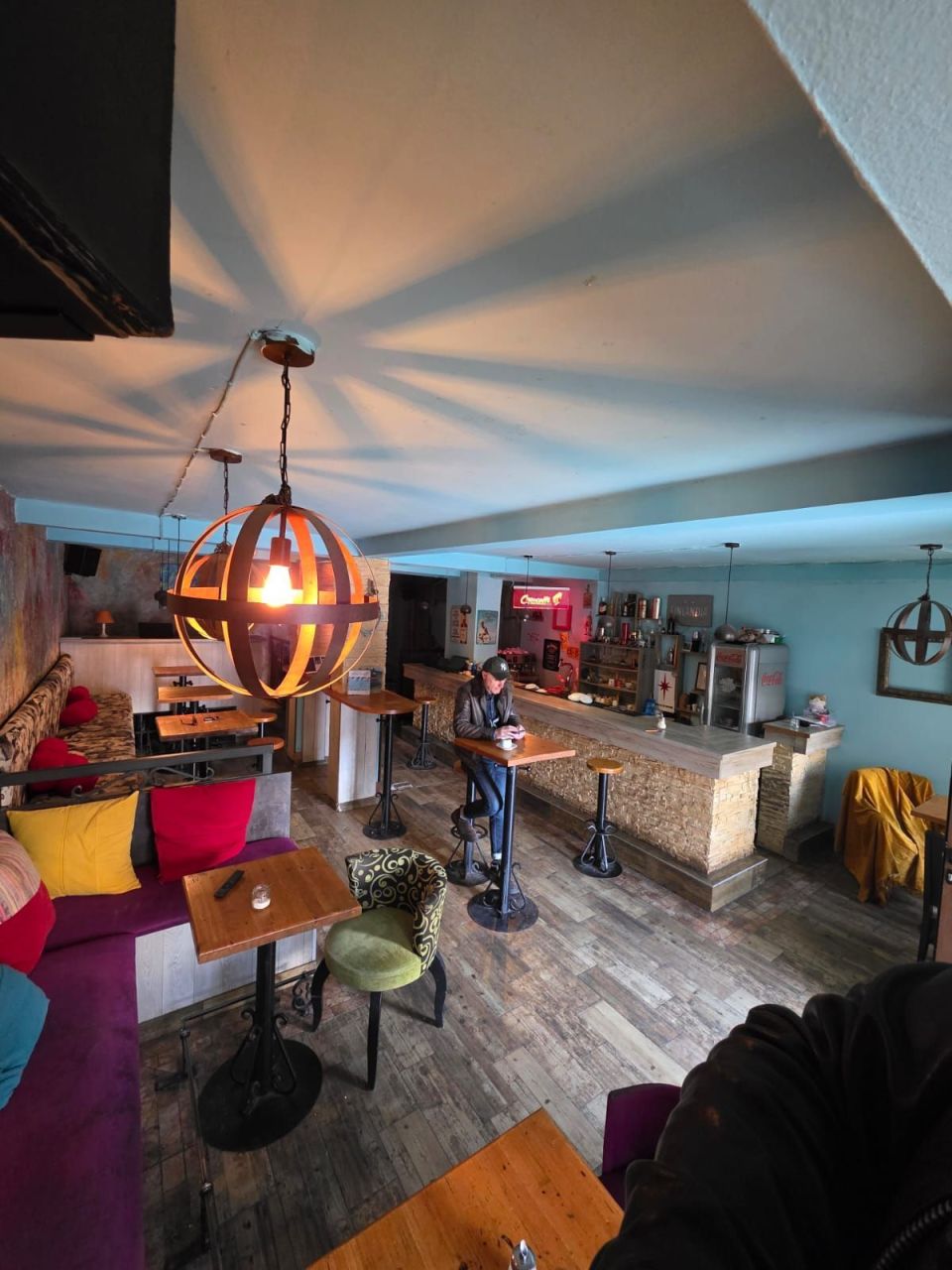 Офис в Цетине, Черногория, 80 м² - фото 1