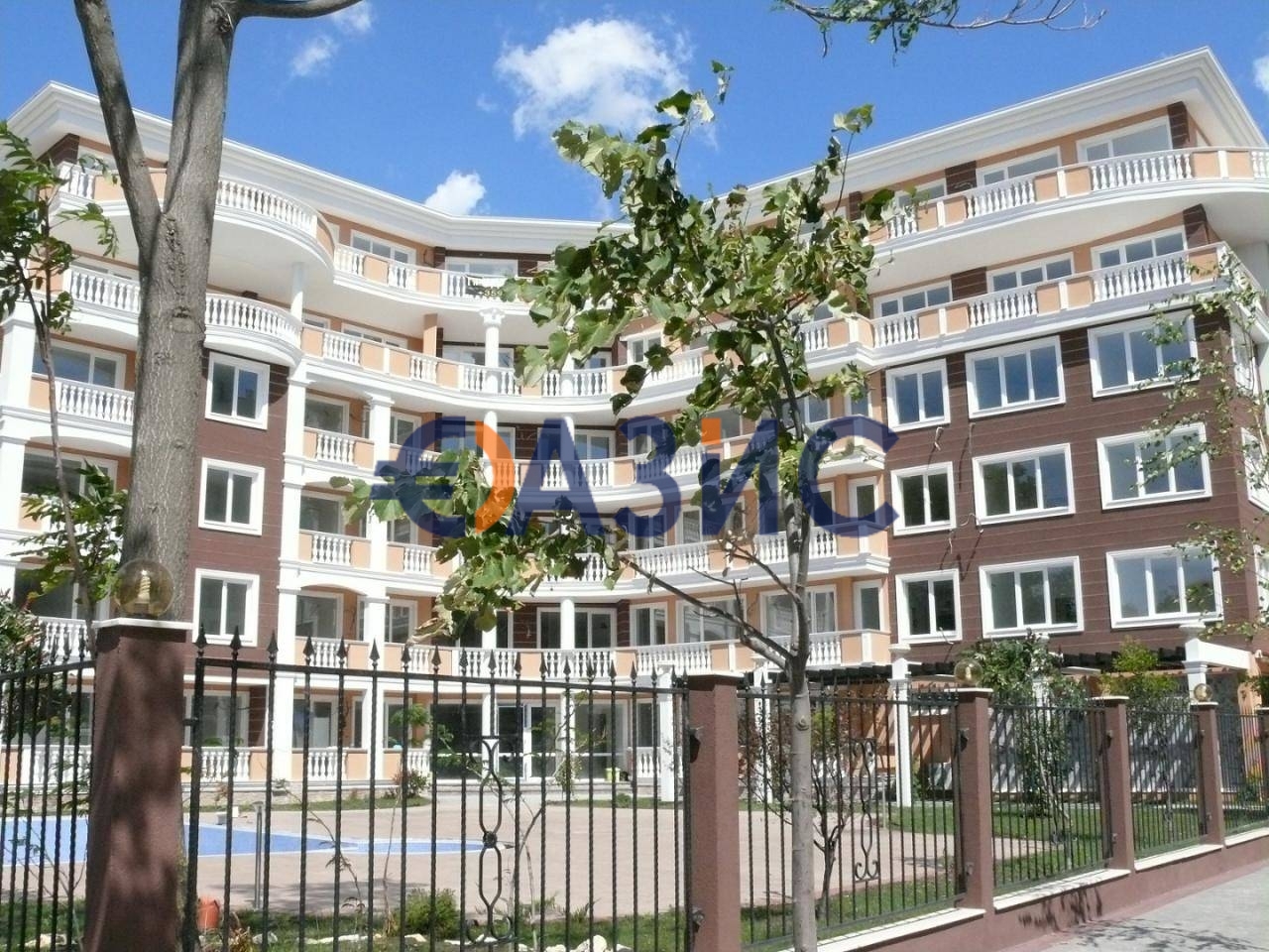 Апартаменты на Солнечном берегу, Болгария, 47.2 м² - фото 1