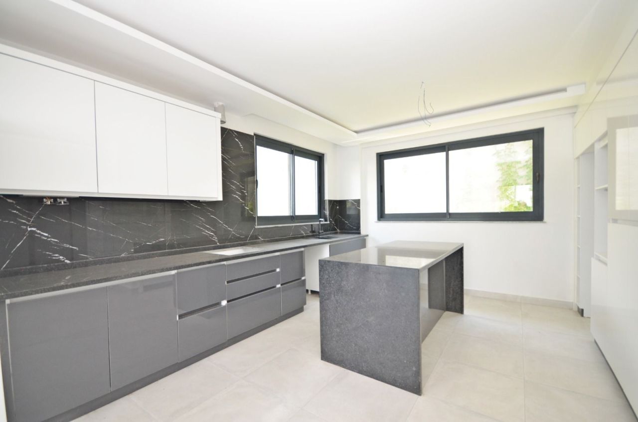 Апартаменты в Алании, Турция, 150 м² - фото 9