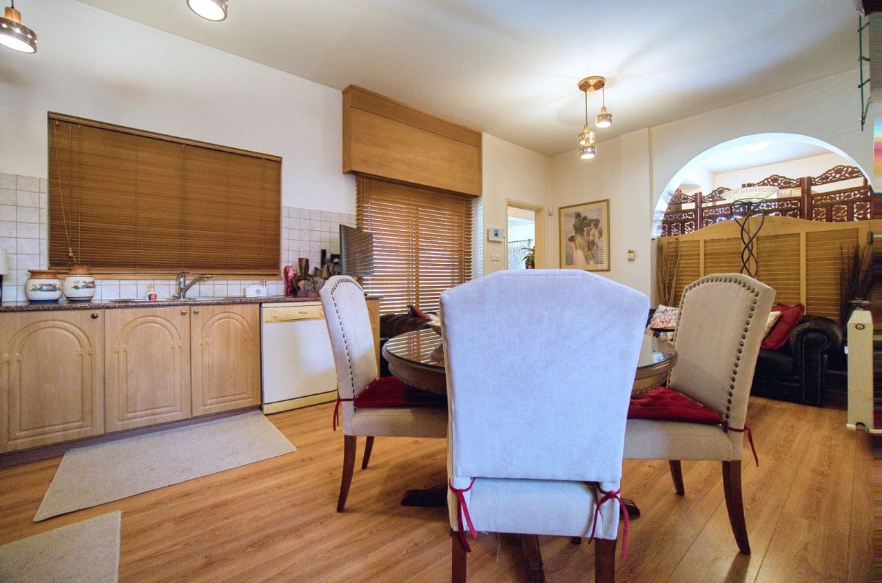 Вилла в Лимасоле, Кипр, 354 м² - фото 17