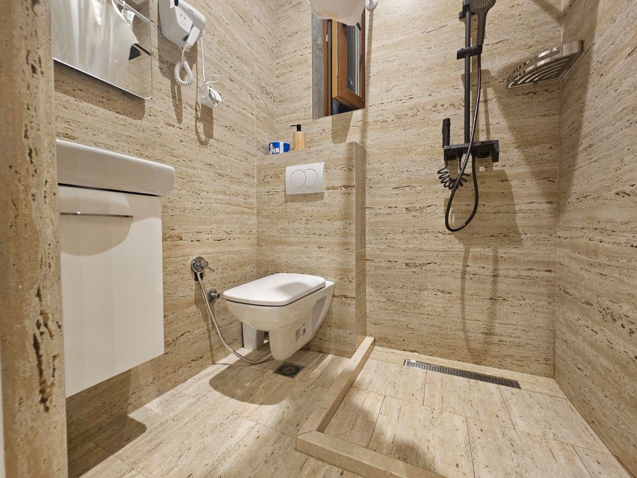 Студия в Которе, Черногория, 16 м² - фото 10