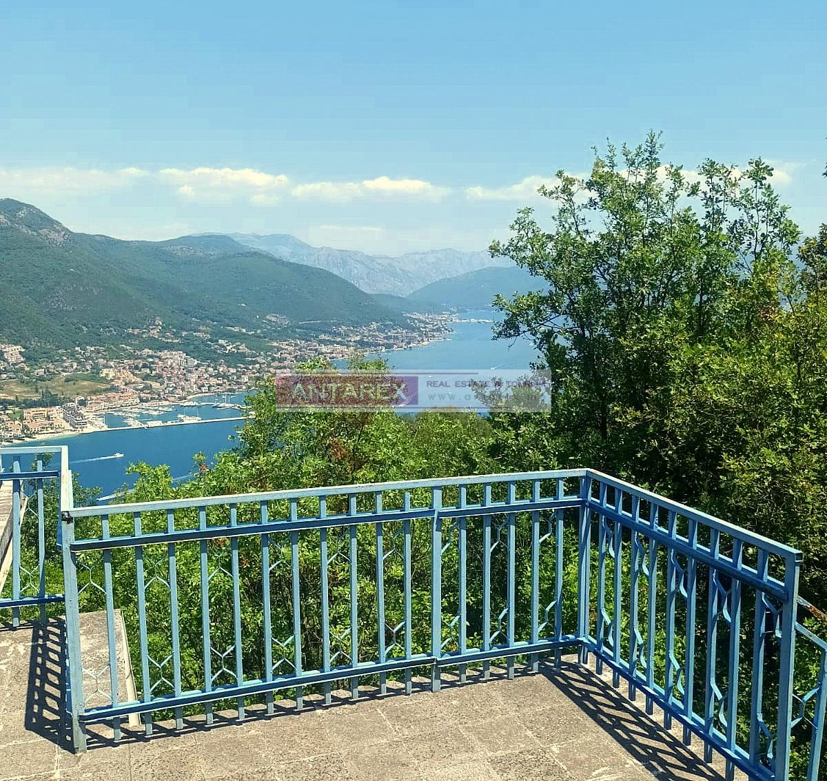 Вилла в Забрдже, Черногория, 50 м² - фото 1