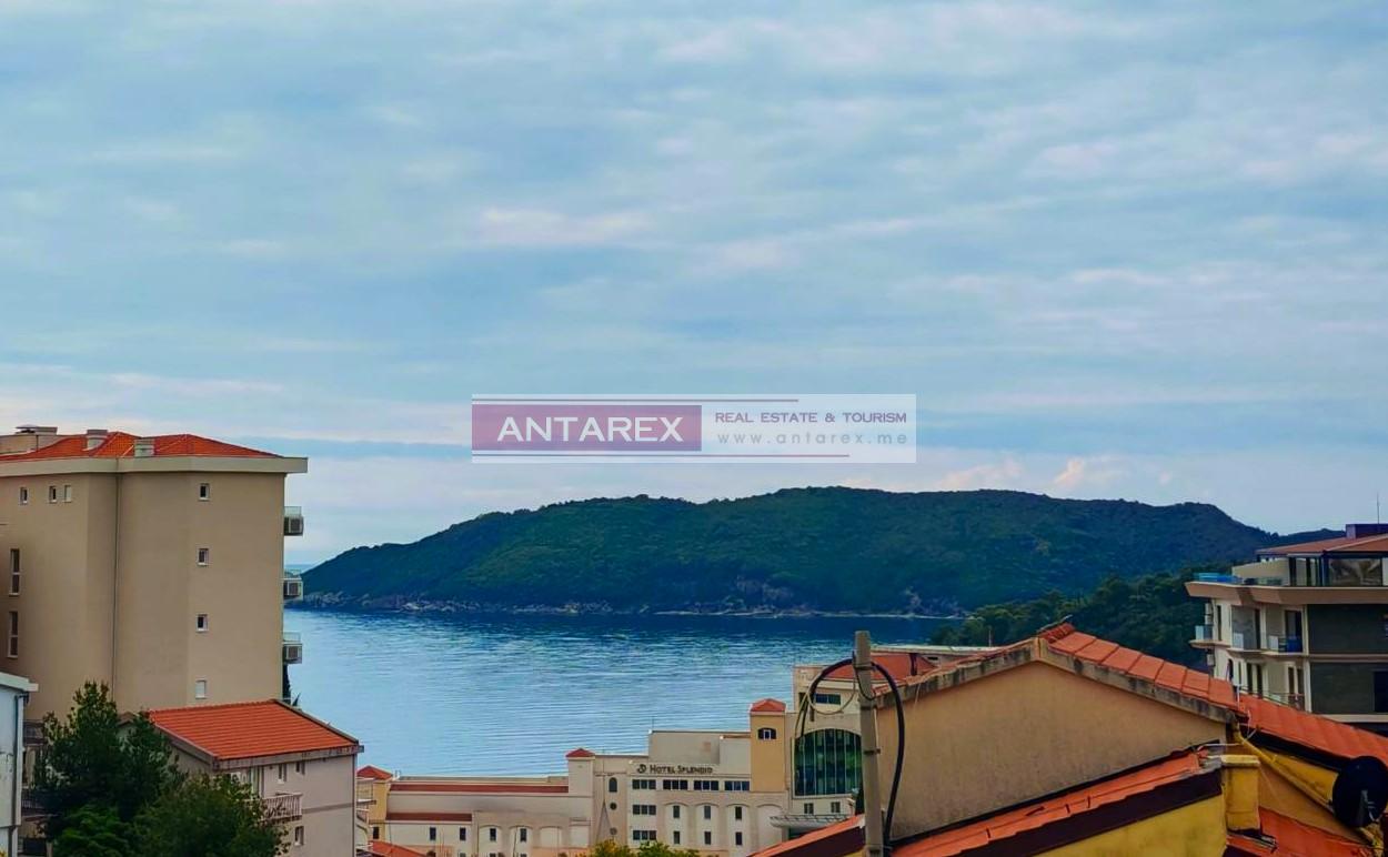 Апартаменты в Бечичи, Черногория, 52 м² - фото 1