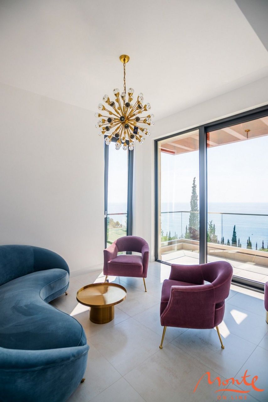 Вилла в Режевичах, Черногория, 632 м² - фото 2