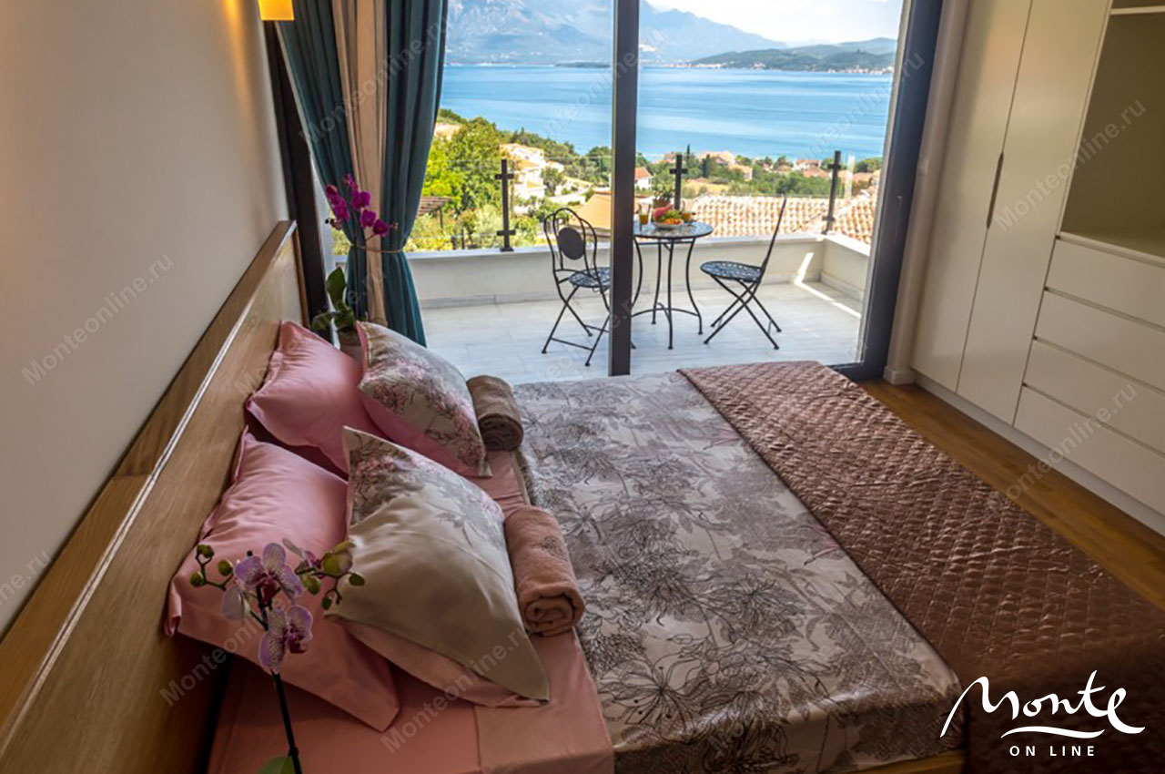 Вилла в Дженовичах, Черногория, 350 м² - фото 2