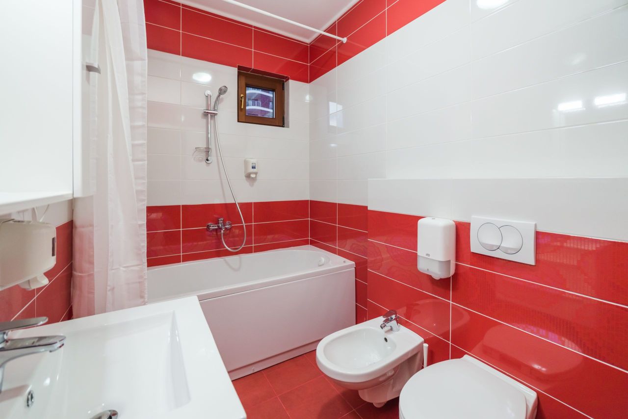 Апартаменты в Бечичи, Черногория, 95 м² - фото 8