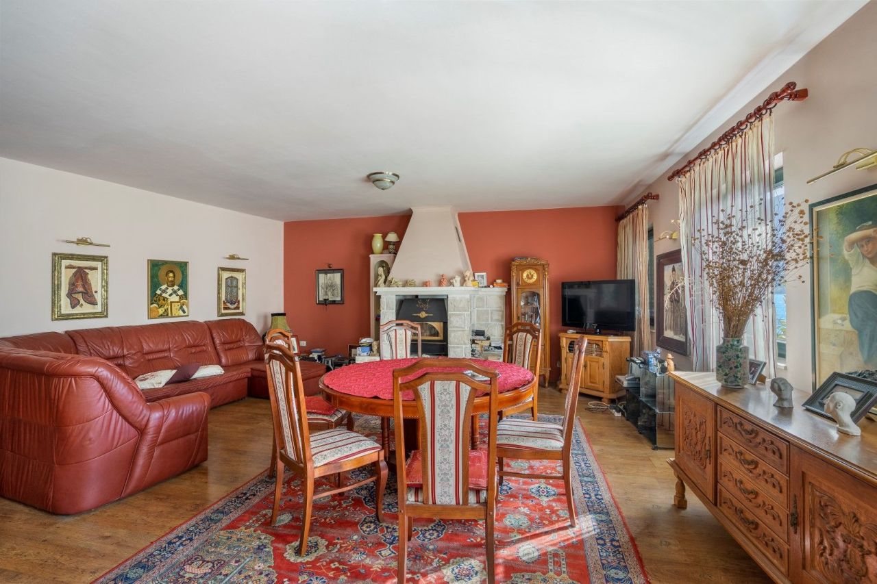 Вилла в Которе, Черногория, 250 м² - фото 8