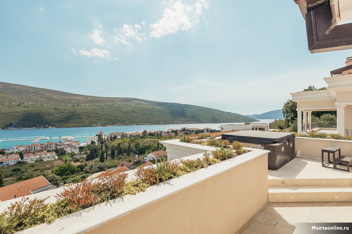 Апартаменты в Херцег-Нови, Черногория, 141 м² - фото 8