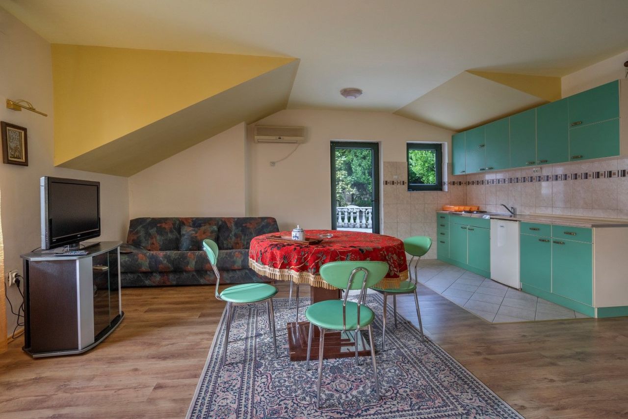 Вилла в Которе, Черногория, 250 м² - фото 10