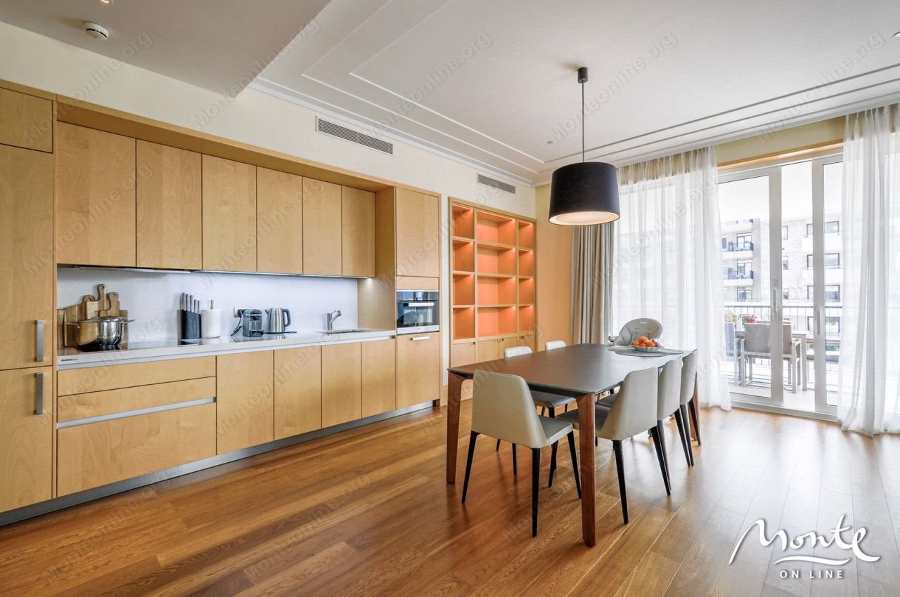 Апартаменты в Тивате, Черногория, 215 м² - фото 11