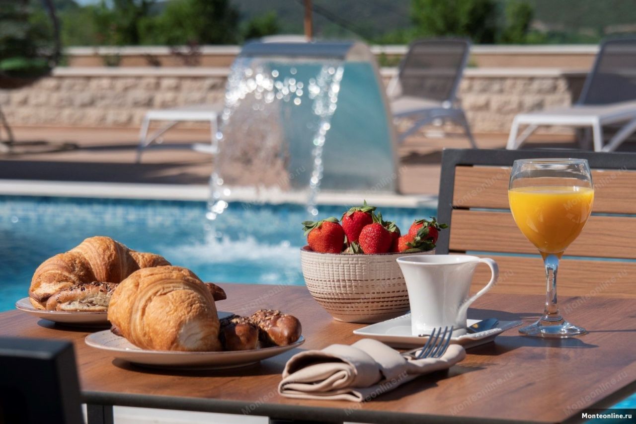 Вилла в Ластве, Черногория, 190 м² - фото 14