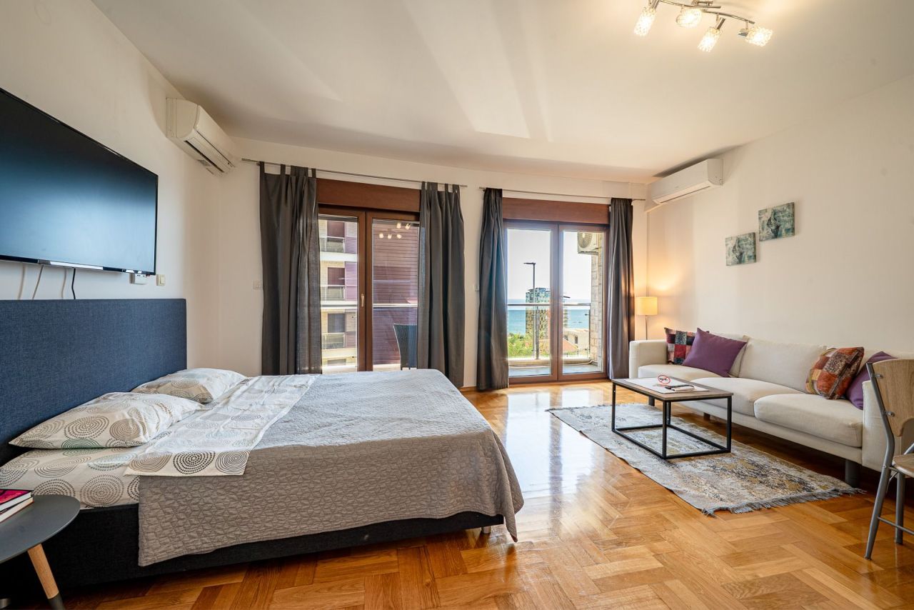 Студия в Бечичи, Черногория, 45 м² - фото 2