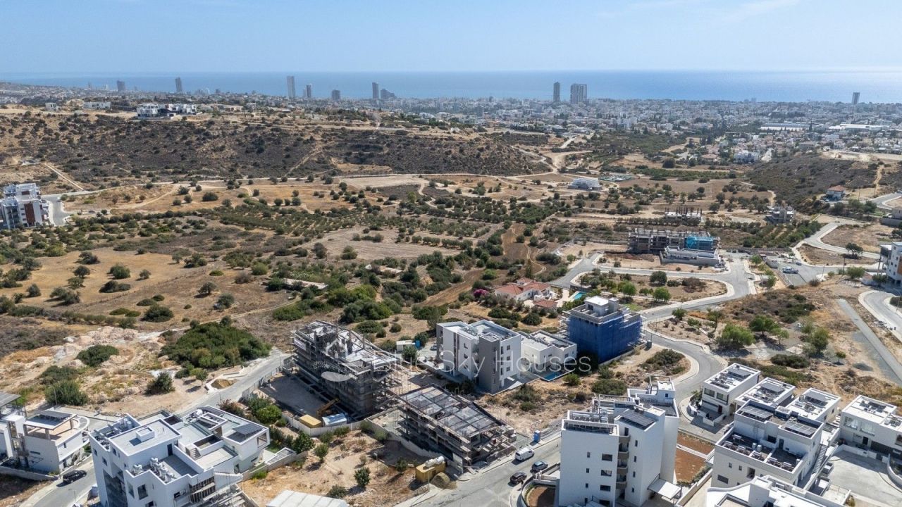 Апартаменты в Лимасоле, Кипр, 76 м² - фото 1