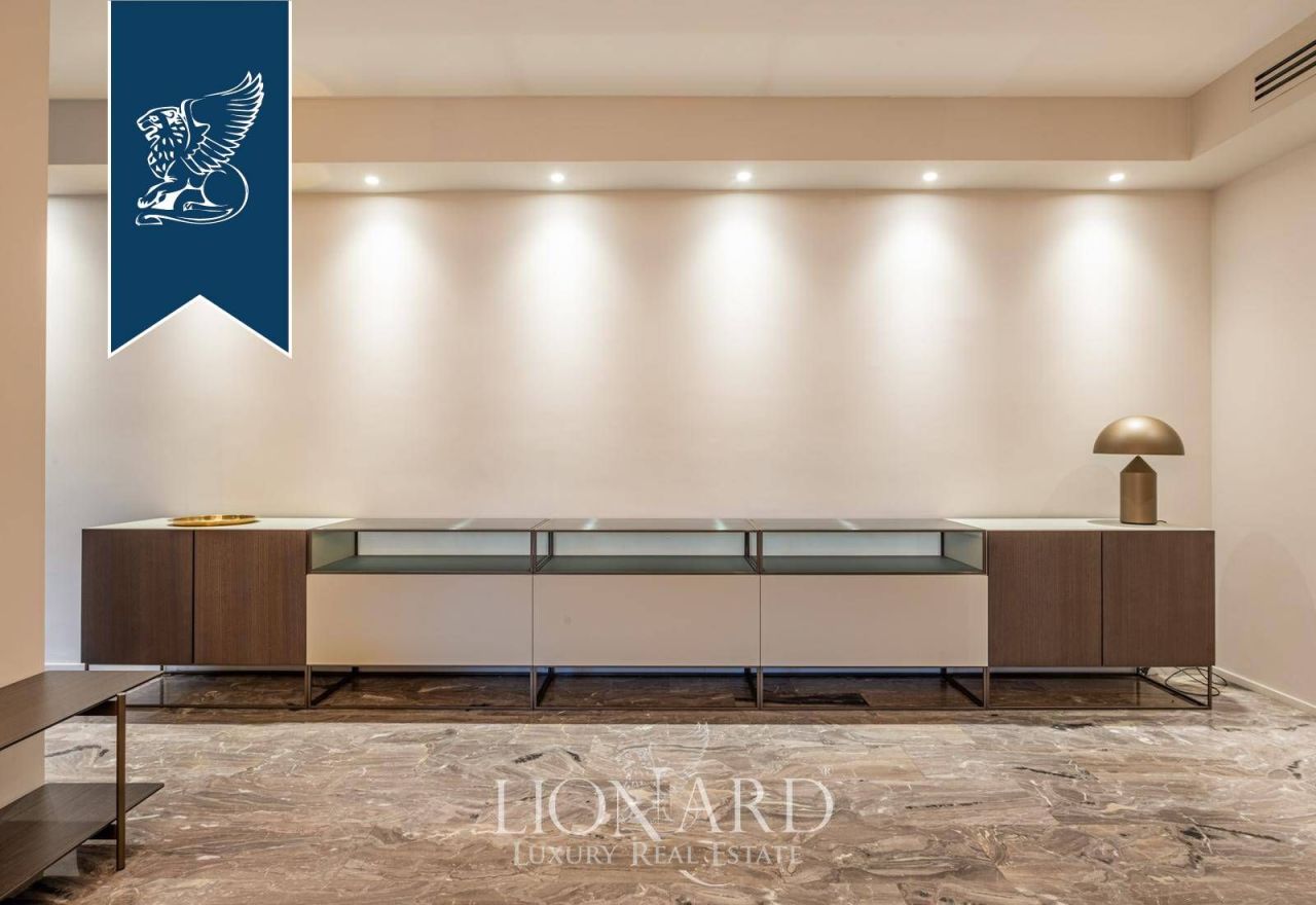 Апартаменты в Милане, Италия, 280 м² - фото 9