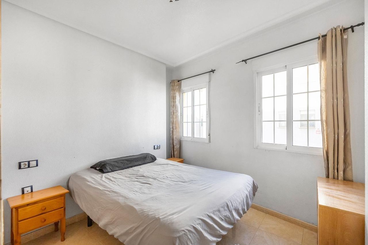 Квартира в Торревьехе, Испания, 61 м² - фото 7