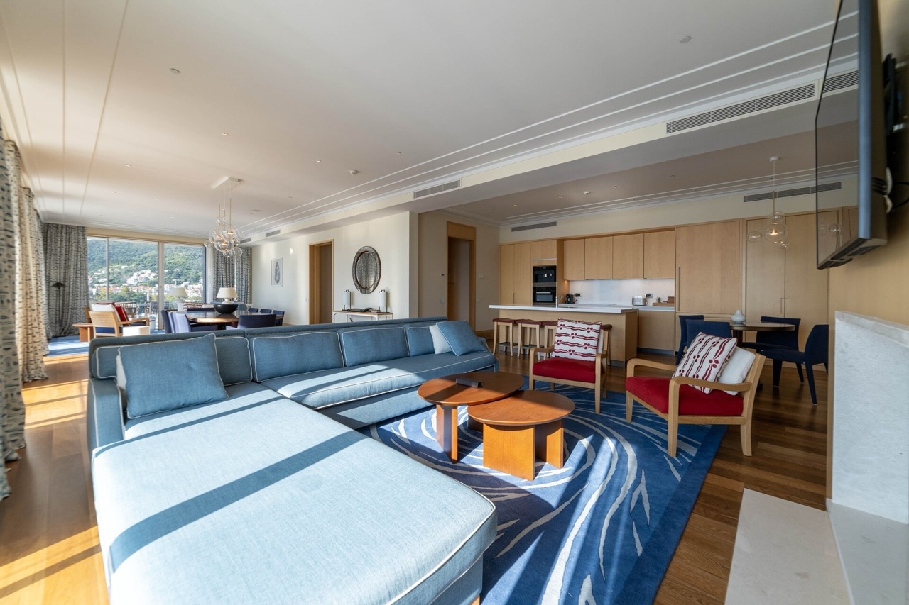 Квартира в Тивате, Черногория, 498 м² - фото 9